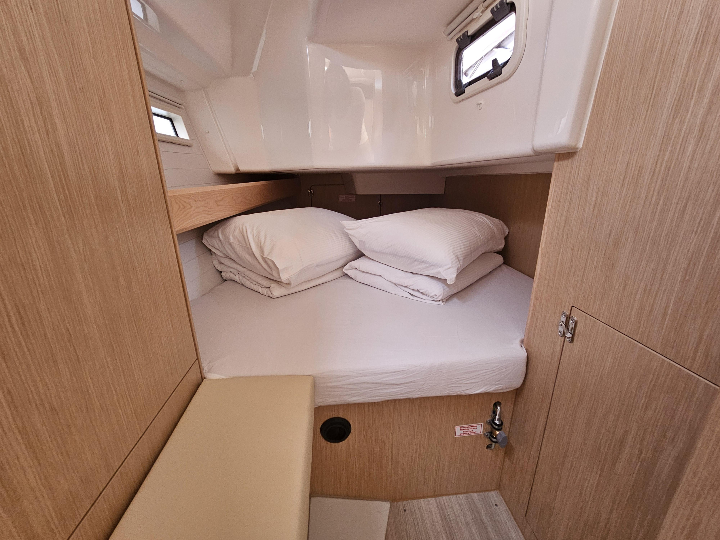 Bavaria Cruiser 34 — photo 5