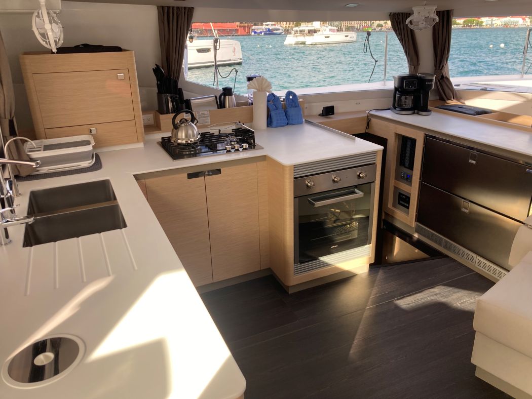 Fountaine Pajot Tanna 47 Maestro - 3 cab. — photo 8