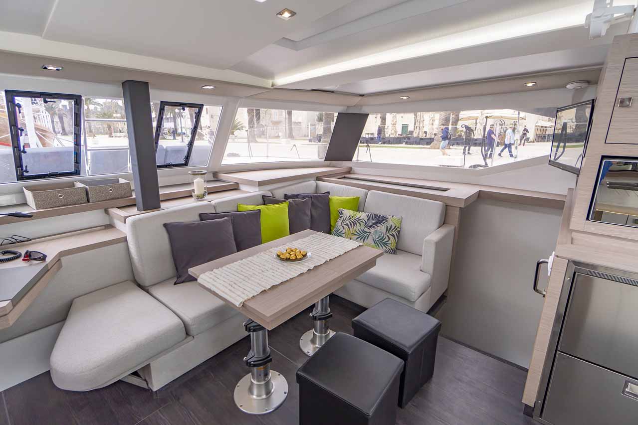 Fountaine Pajot Astrea 42 - 4 + 2 cab. — photo 14
