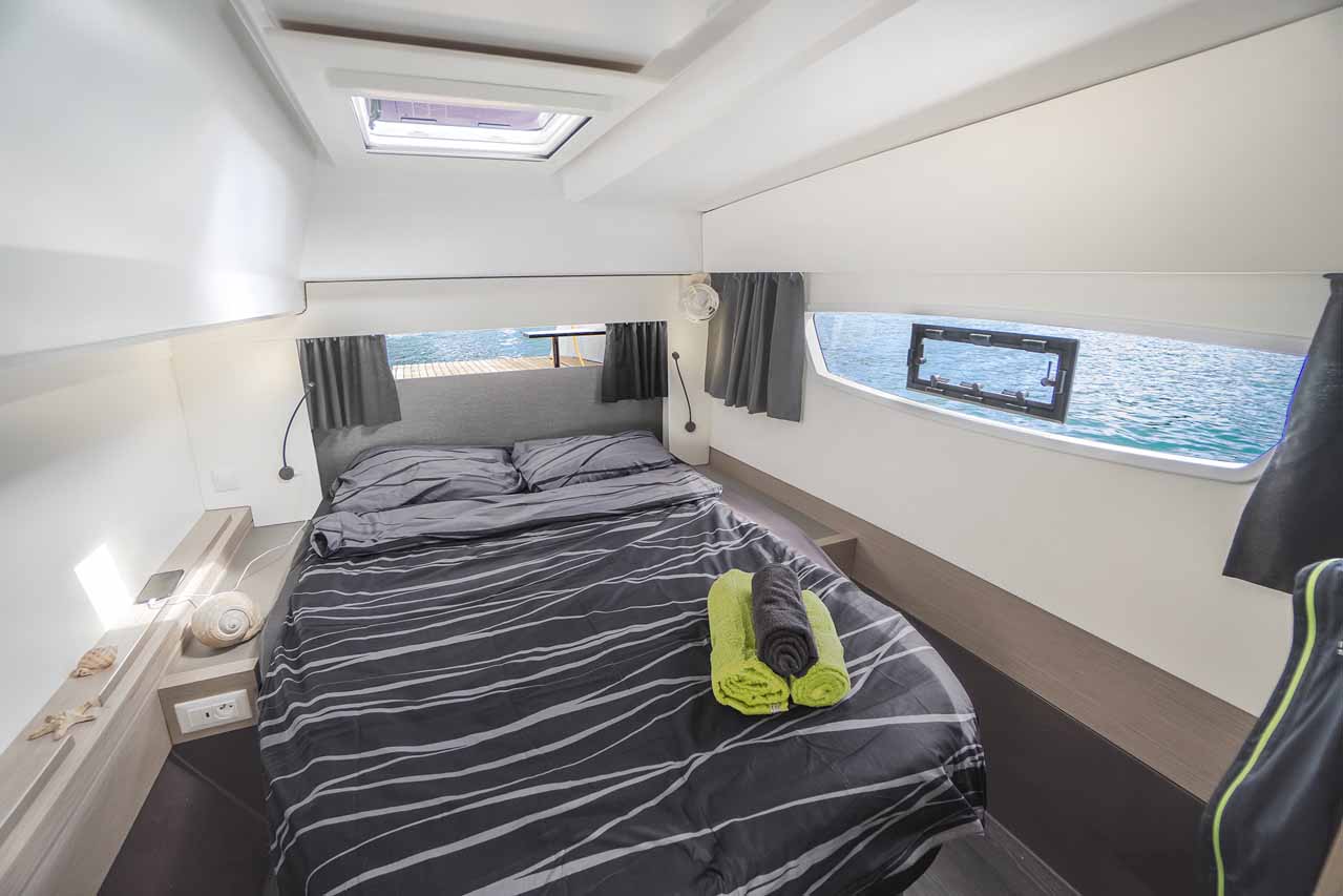 Fountaine Pajot Astrea 42 - 4 + 2 cab. — photo 19