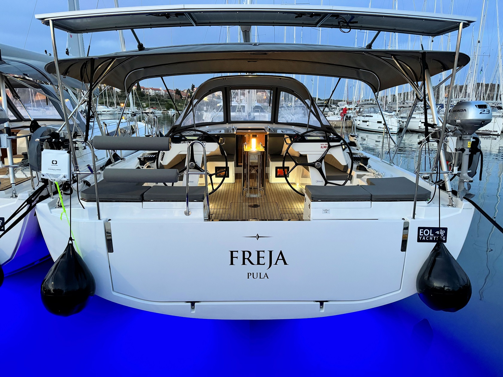 Bavaria C46 - 4 cab. — photo 1