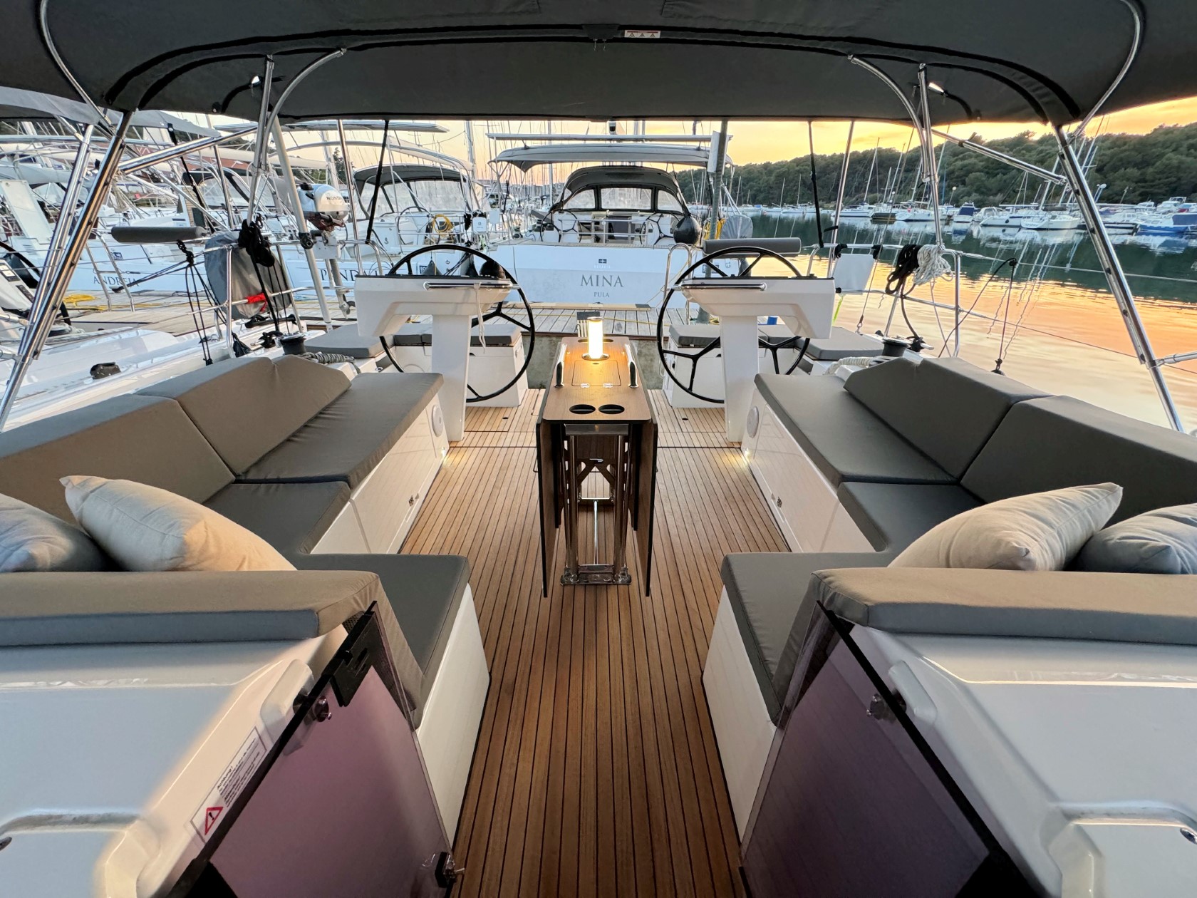 Bavaria C46 - 4 cab. — photo 18