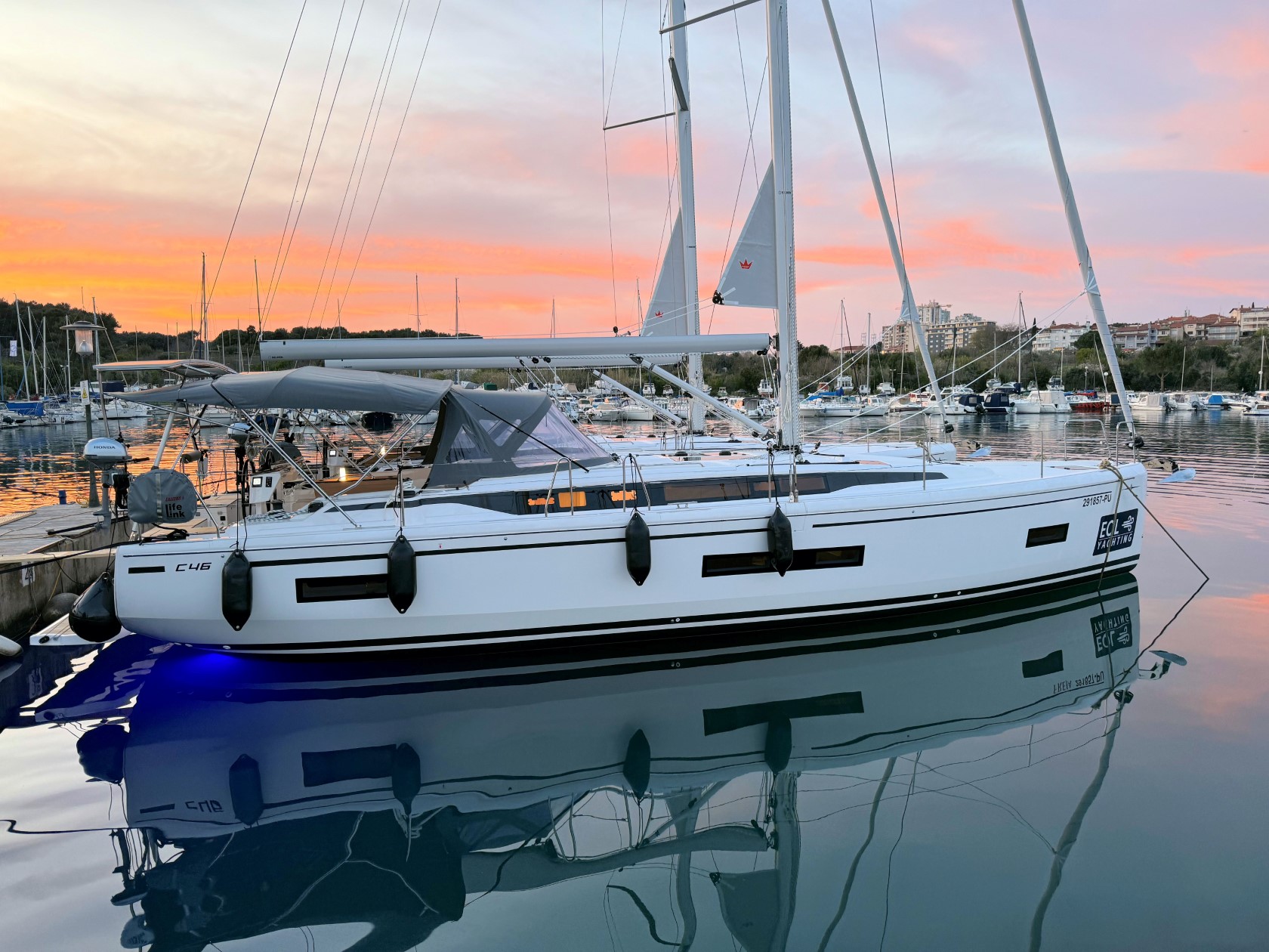 Bavaria C46 - 4 cab. — photo 28