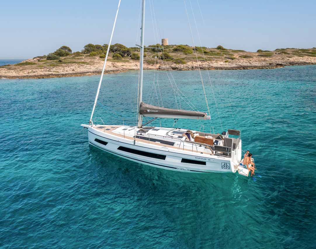 Dufour 41 Performance - 3 cab. — photo 1