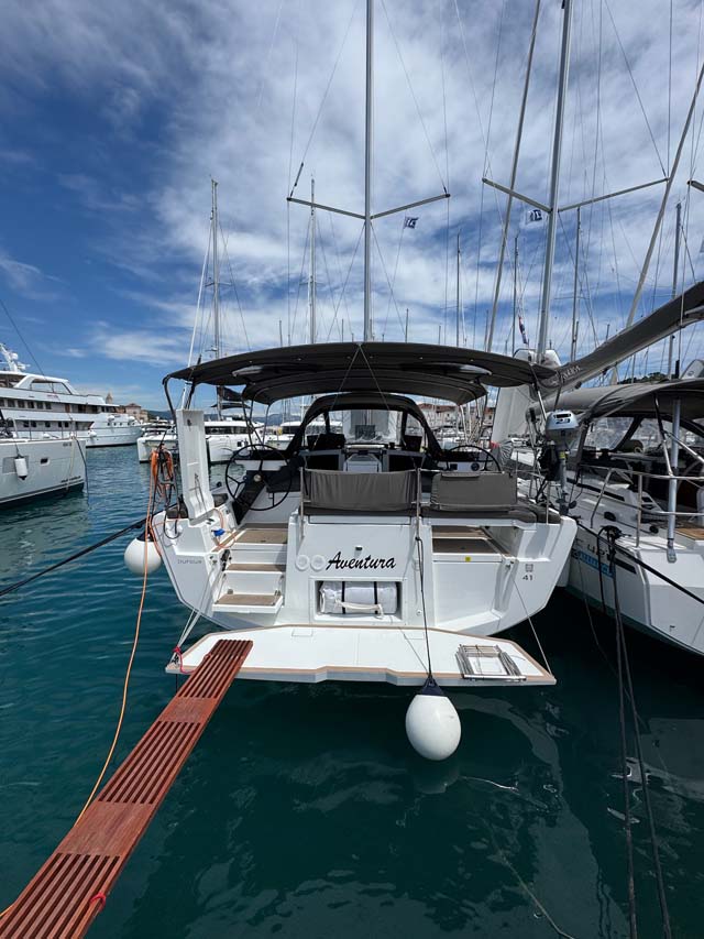 Dufour 41 - 3 cab. — photo 3