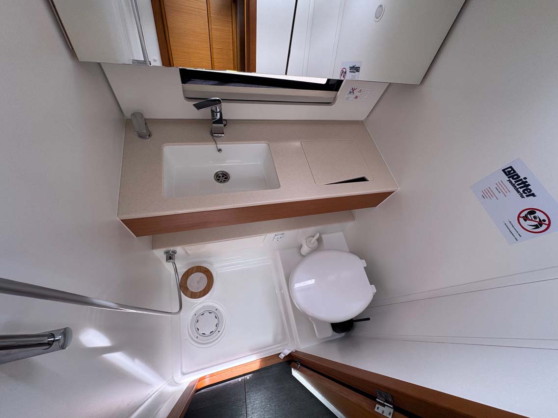 Dufour 41 - 3 cab. — photo 17