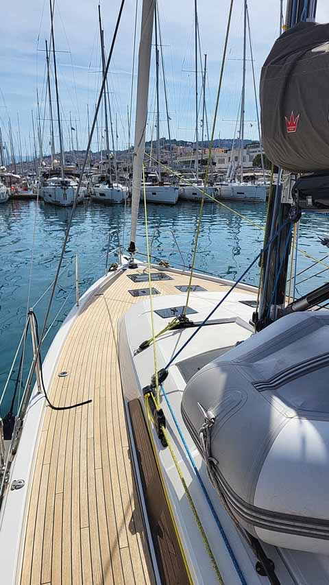 Dufour 41 Performance - 3 cab. — photo 6