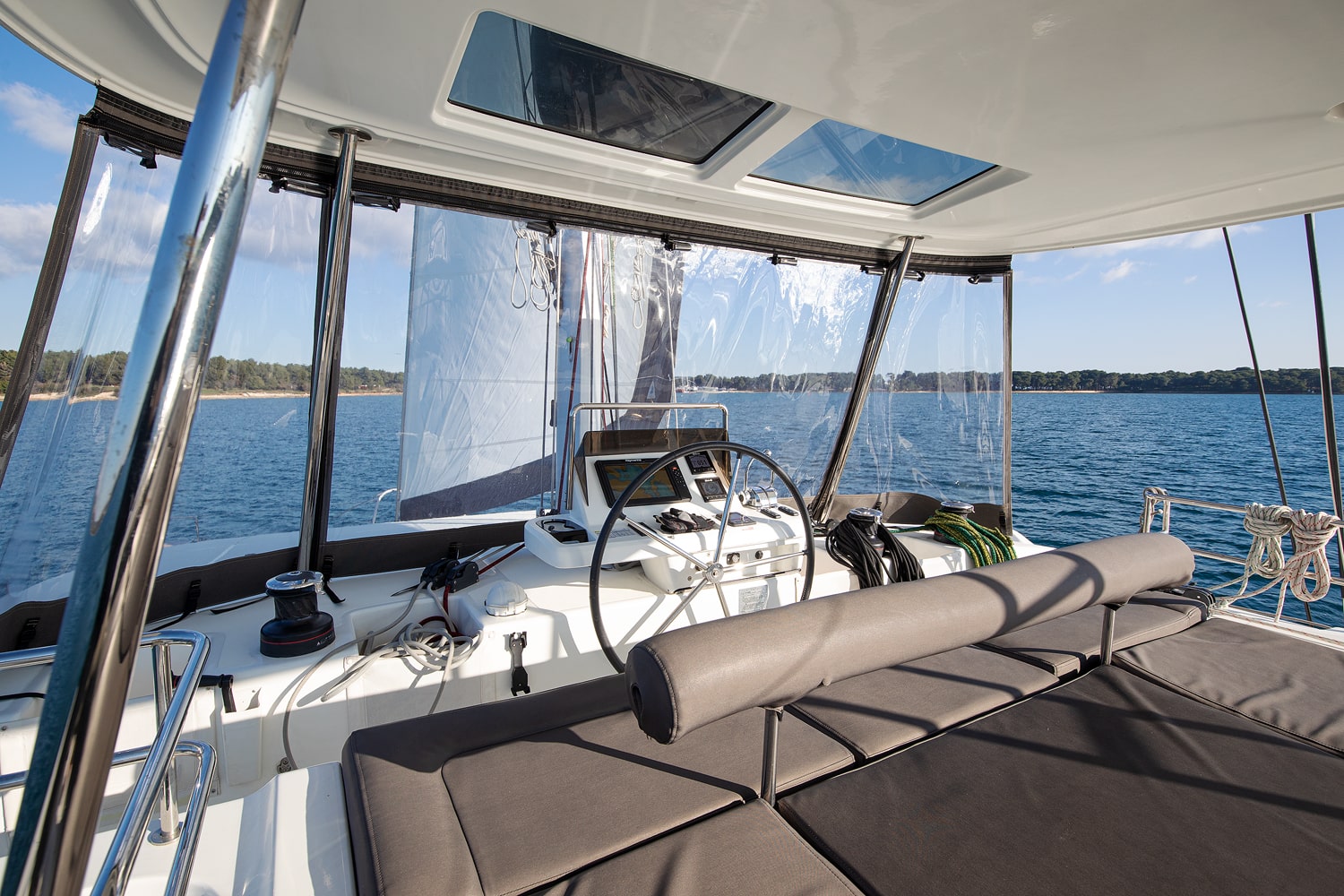 Lagoon 50 - 6 + 1 cab. — photo 13