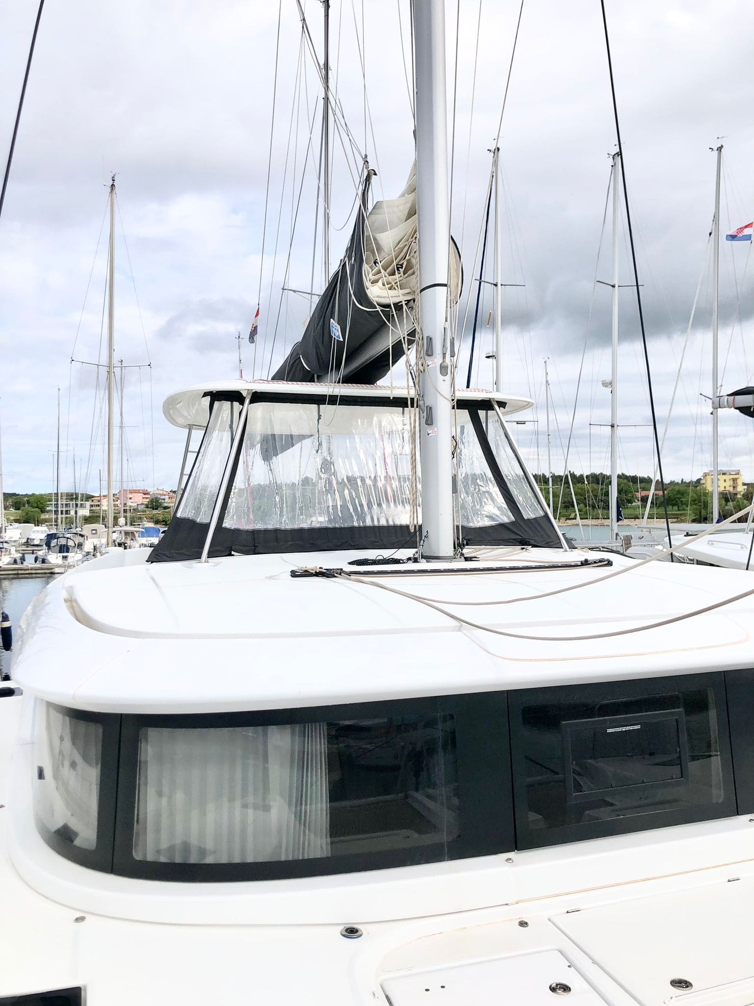 Lagoon 46 - 4 + 2 cab. — photo 5