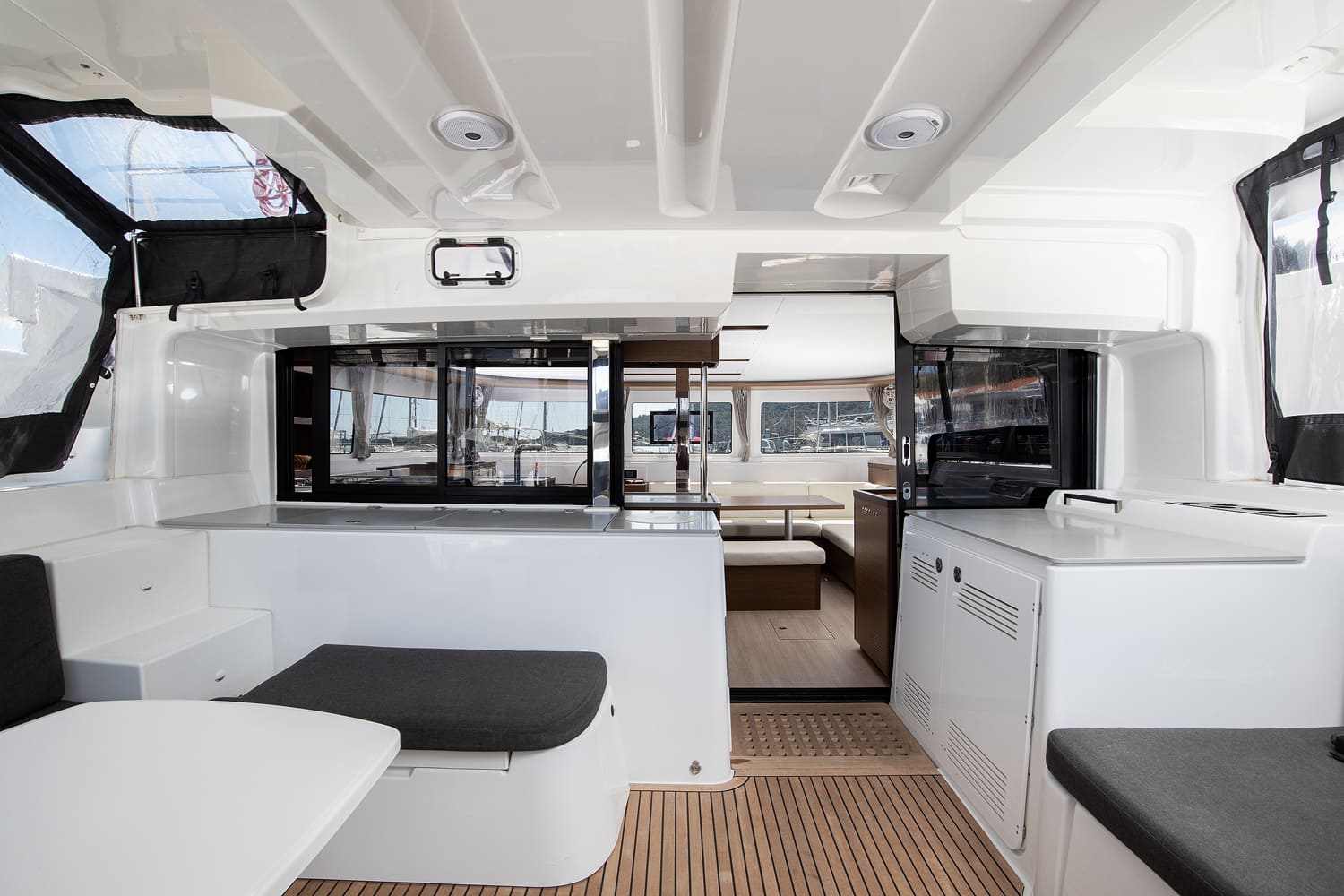 Lagoon 46 - 4 + 2 cab. — photo 15