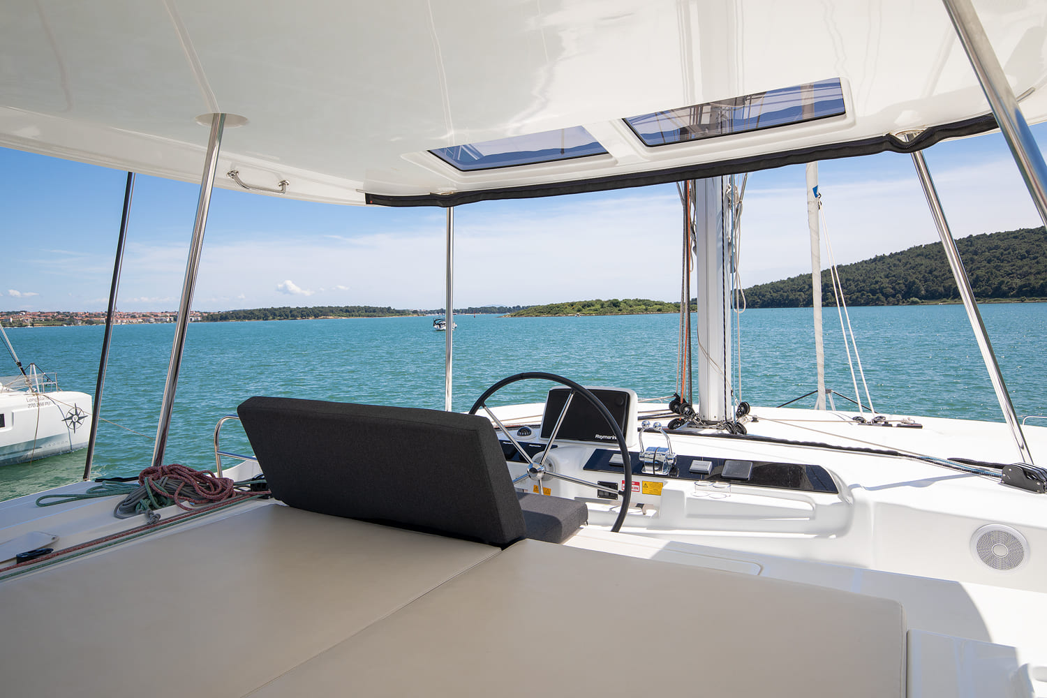 Lagoon 46 - 4 + 2 cab. — photo 7