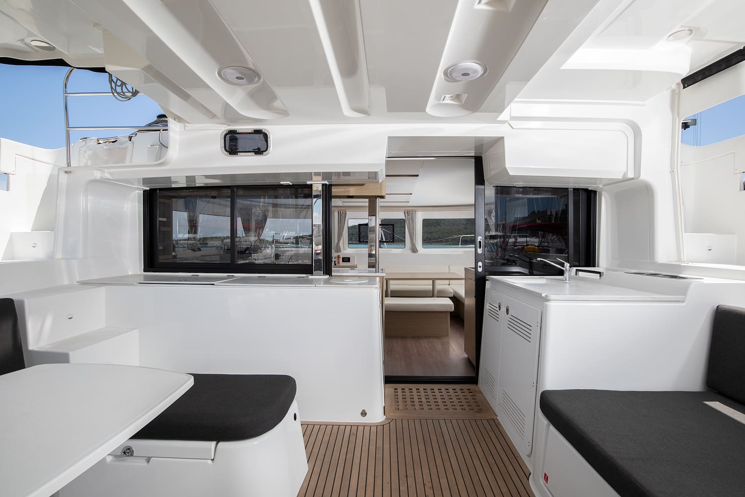 Lagoon 46 - 4 + 2 cab. — photo 13