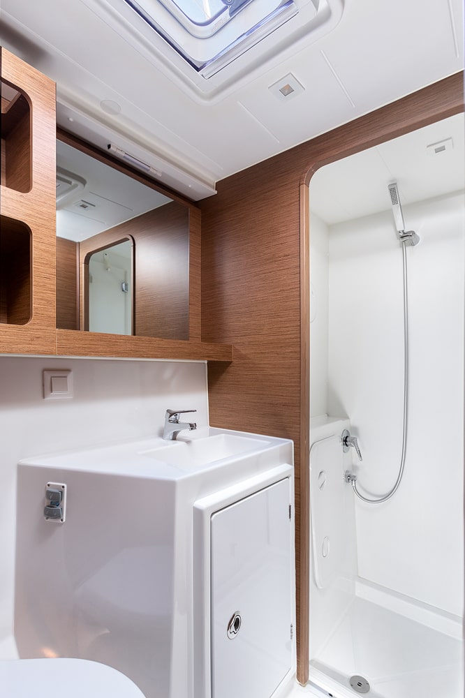 Lagoon 42 - 4 + 2 cab. — photo 18