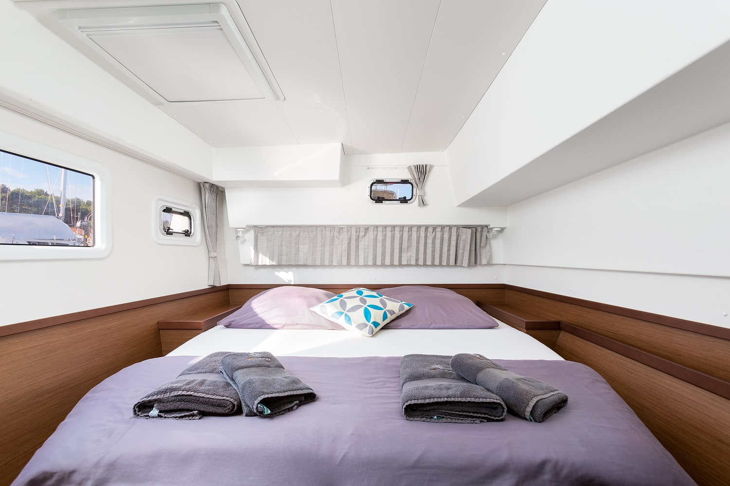 Lagoon 42 - 4 + 2 cab. — photo 20