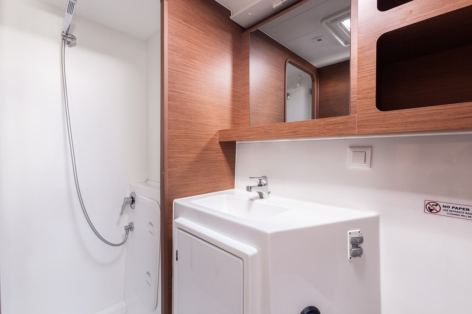 Lagoon 42 - 4 + 2 cab. — photo 21