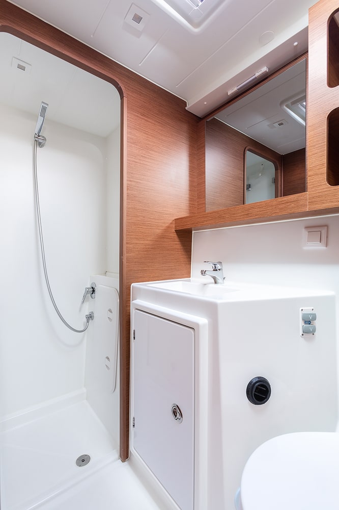 Lagoon 42 - 4 + 2 cab. — photo 22