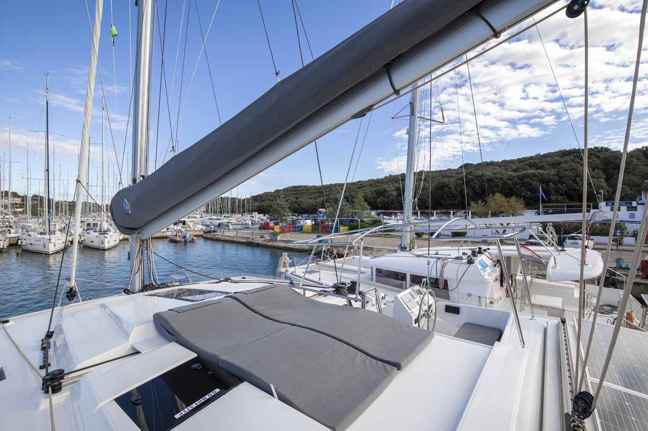 Fountaine Pajot Astrea 42 — photo 9