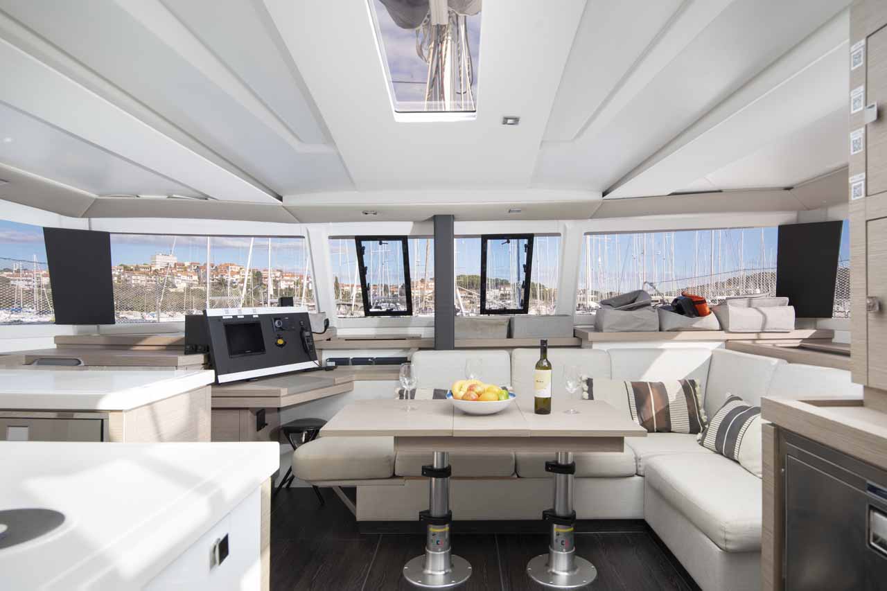 Fountaine Pajot Astrea 42 — photo 13