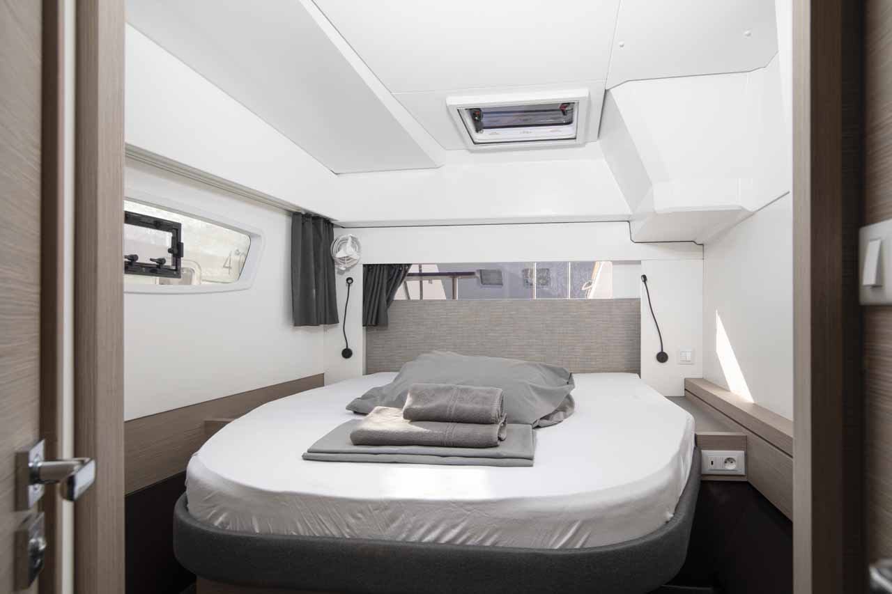 Fountaine Pajot Astrea 42 — photo 21