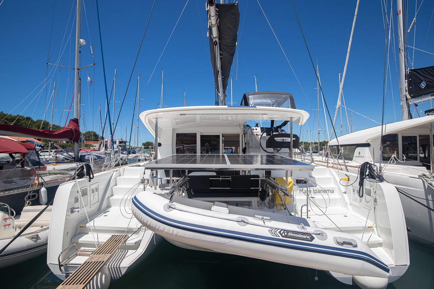 Lagoon 40 - 4 + 2 cab — photo 4