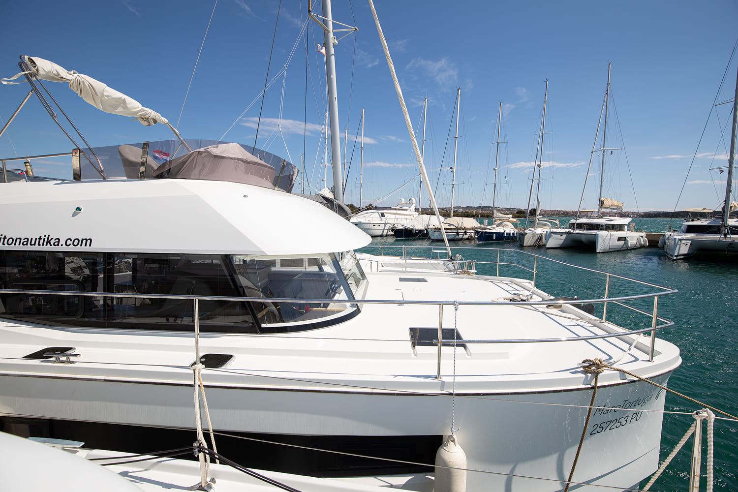 Fountaine Pajot MY 37 — photo 7