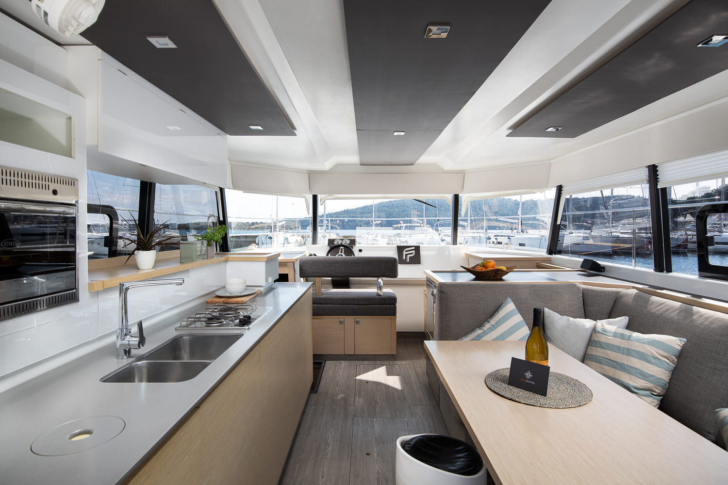 Fountaine Pajot MY 37 — photo 8