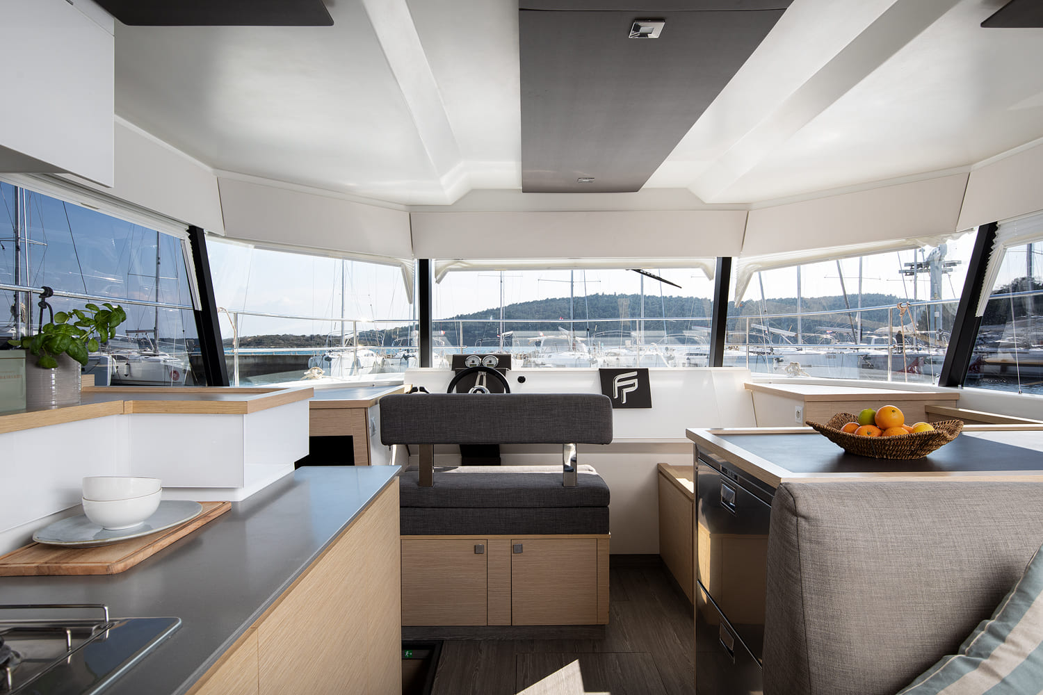 Fountaine Pajot MY 37 — photo 11