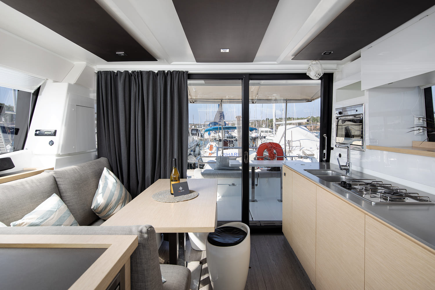 Fountaine Pajot MY 37 — photo 12
