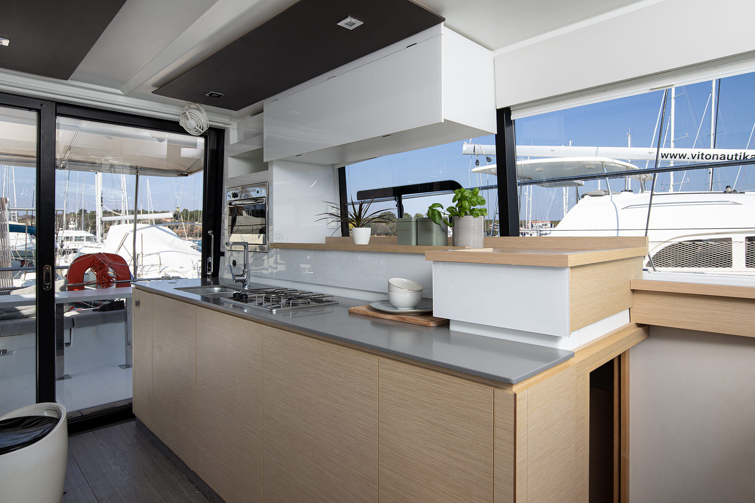 Fountaine Pajot MY 37 — photo 13