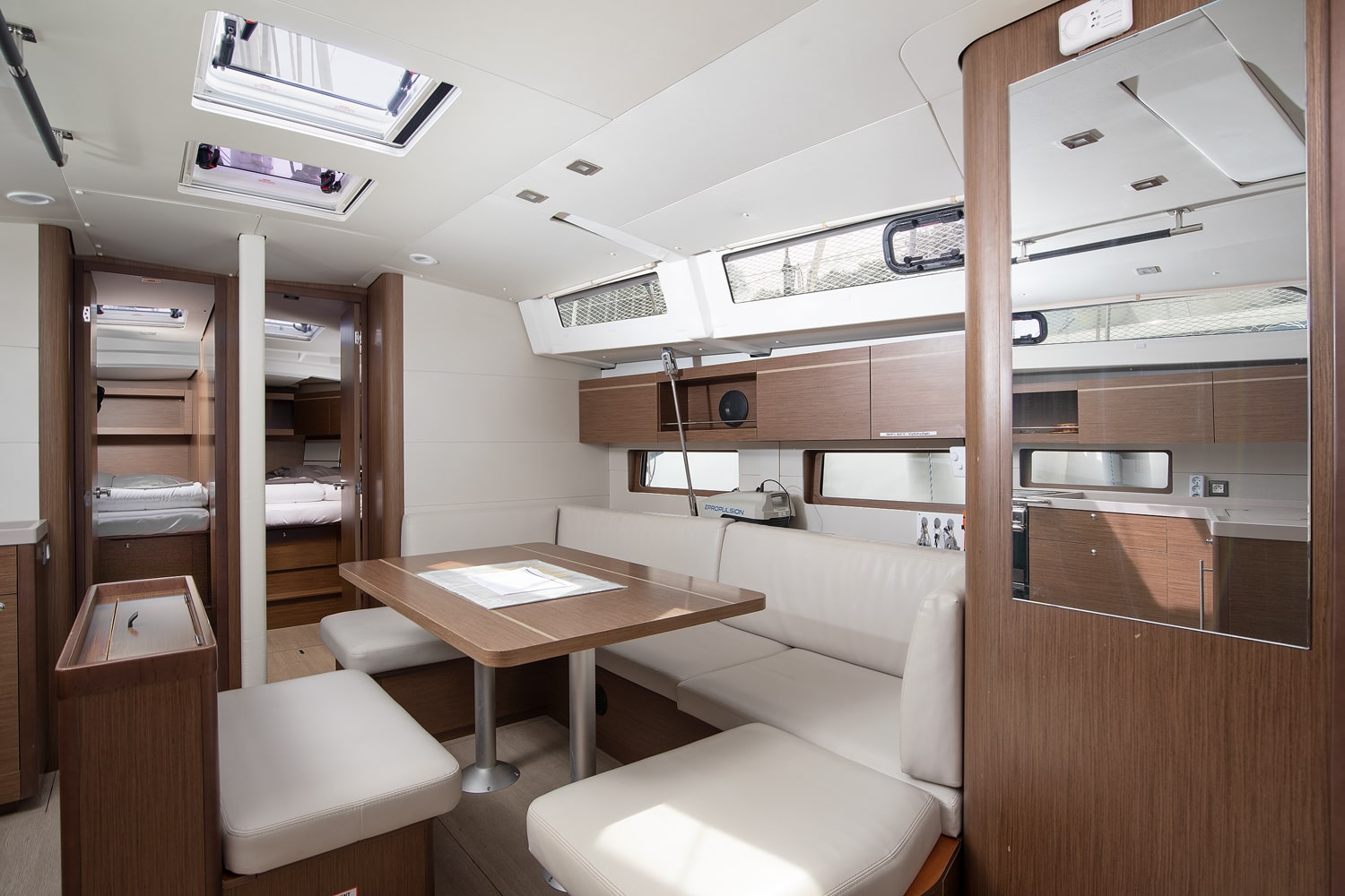 Oceanis 46.1 — photo 13