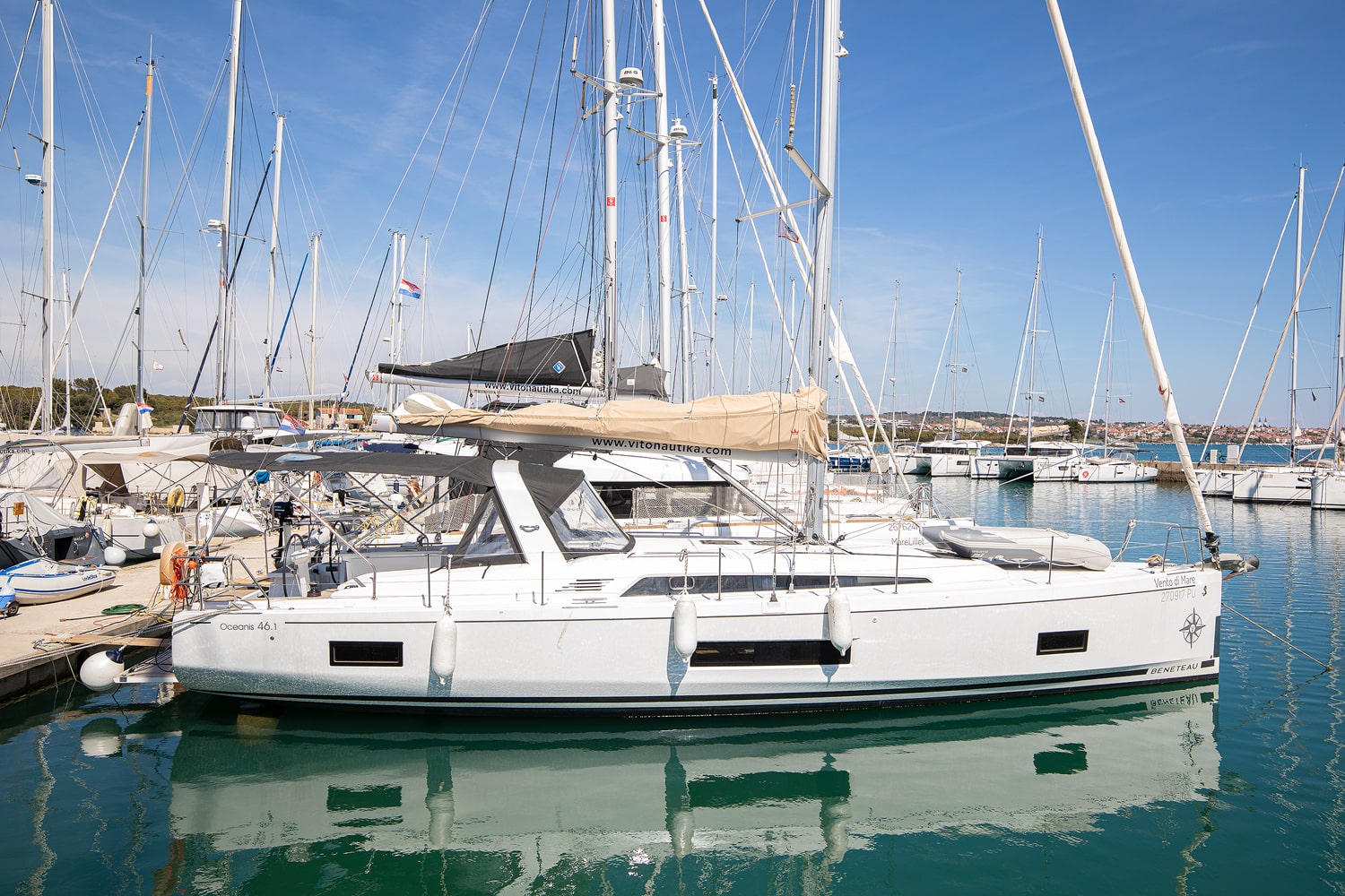 Oceanis 46.1 — photo 3