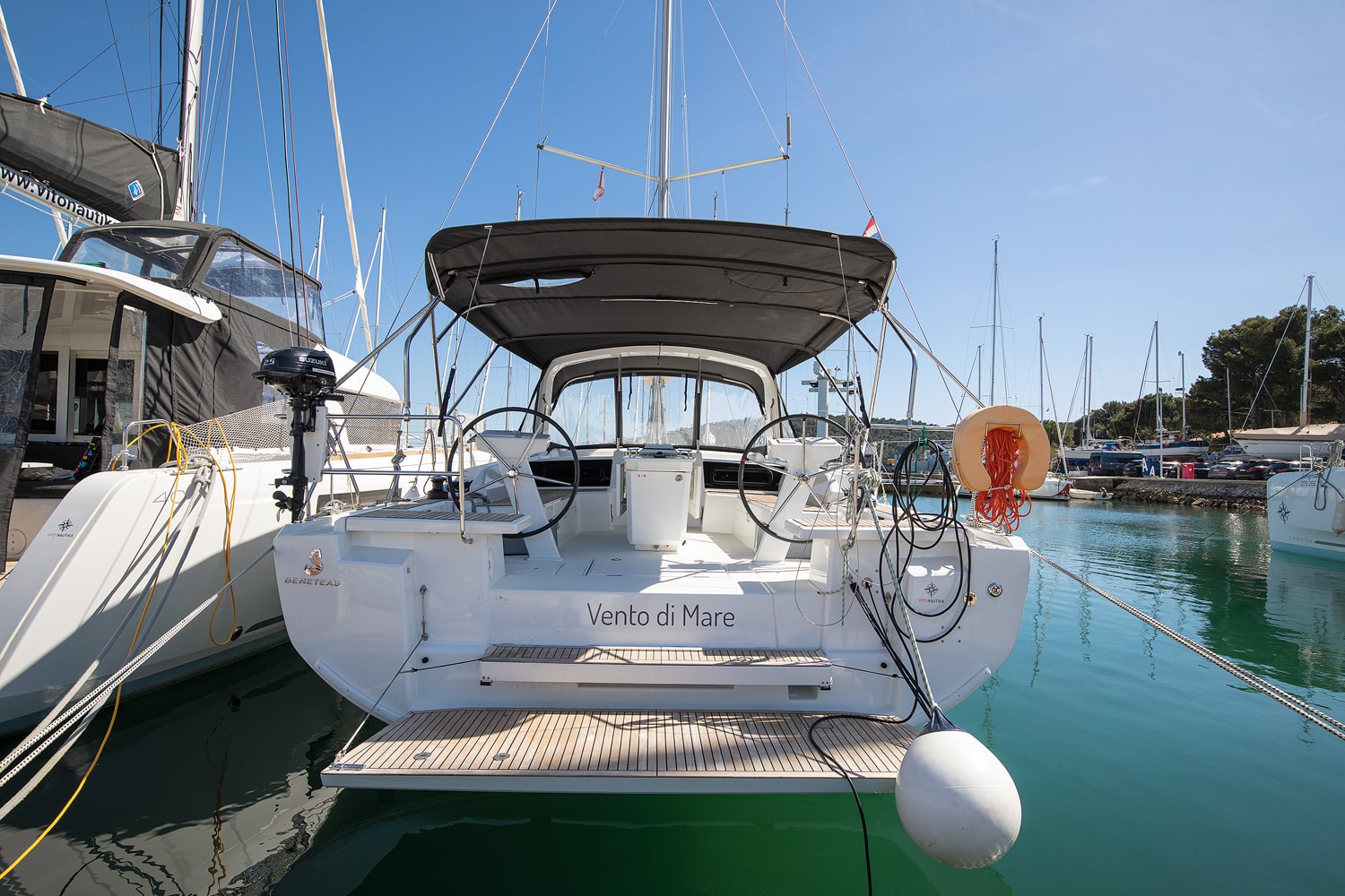 Oceanis 46.1 — photo 4