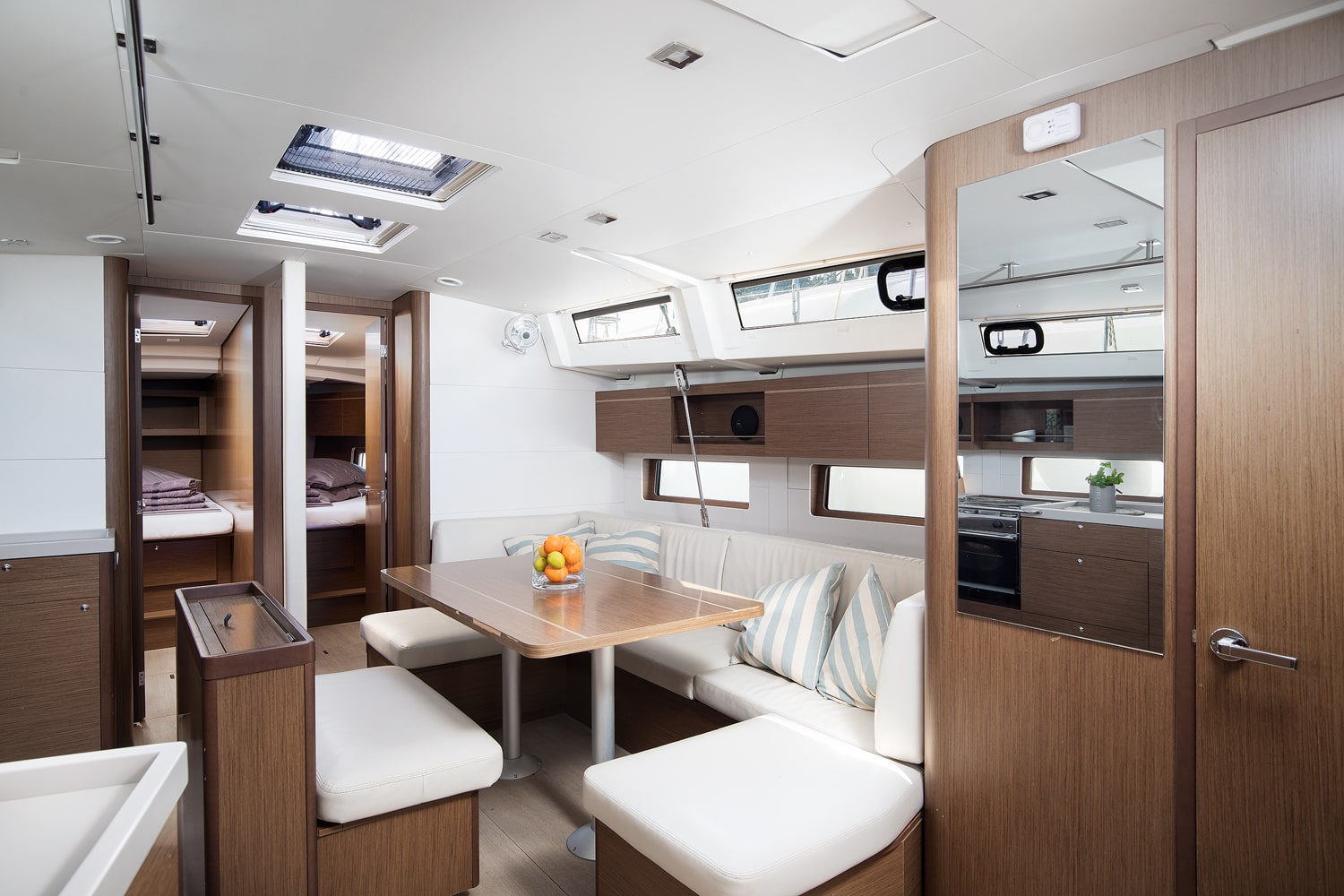 Oceanis 46.1 — photo 12
