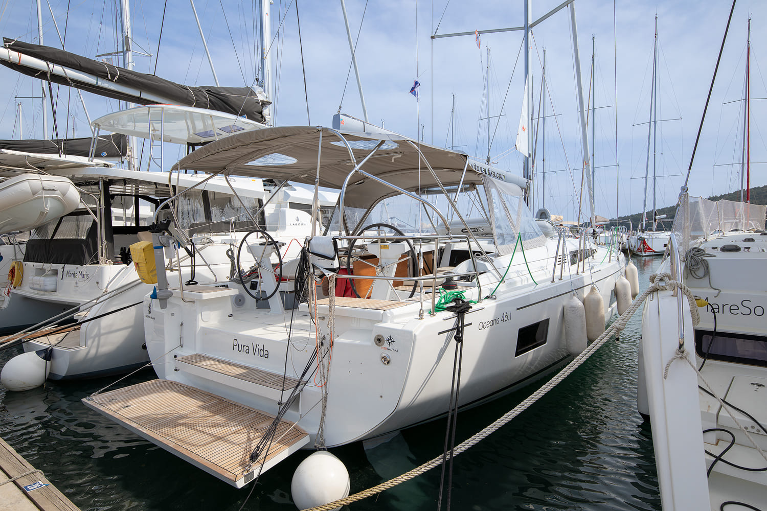 Oceanis 46.1 — photo 4