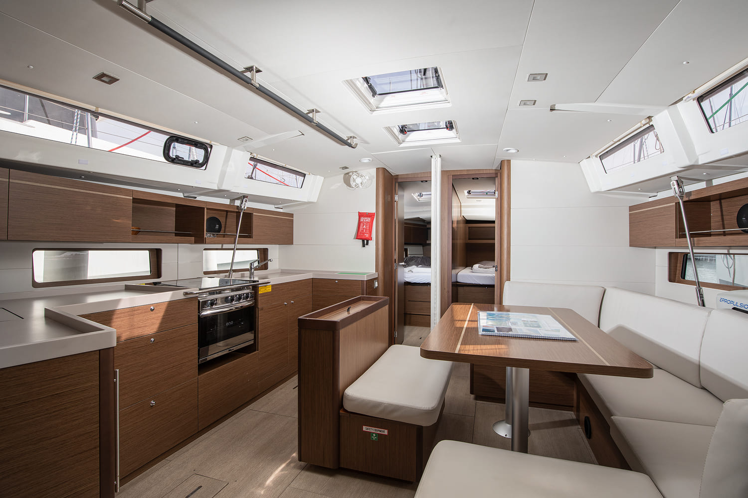 Oceanis 46.1 — photo 9
