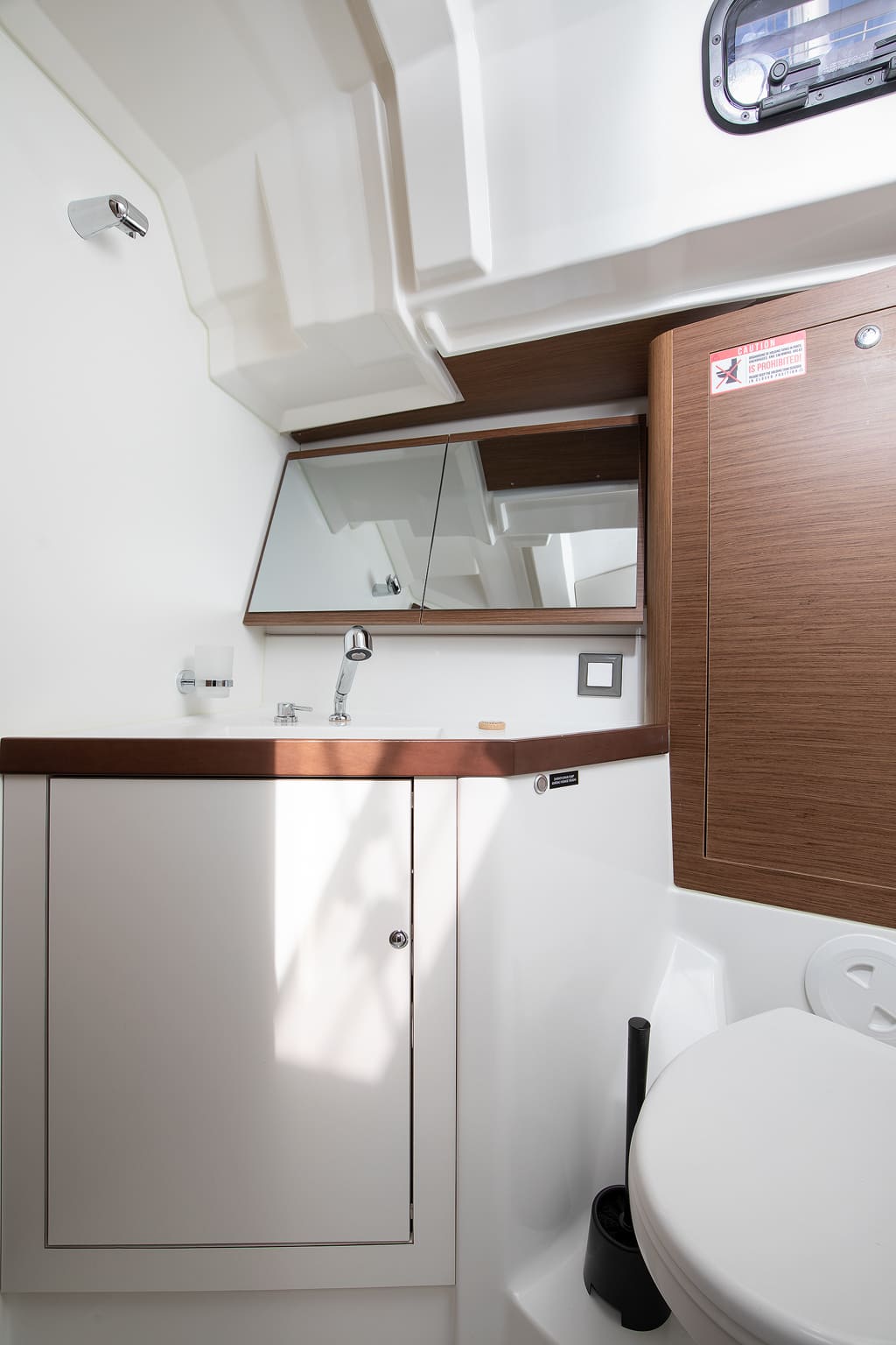 Oceanis 46.1 — photo 17