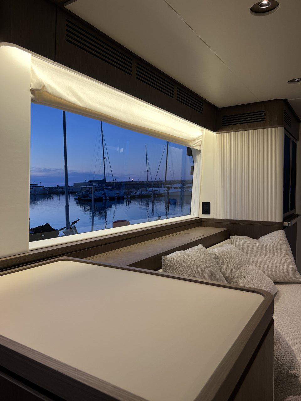 Azimut Magellano 66 — photo 38