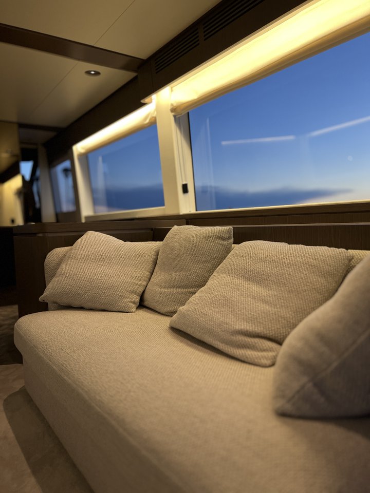Azimut Magellano 66 — photo 40