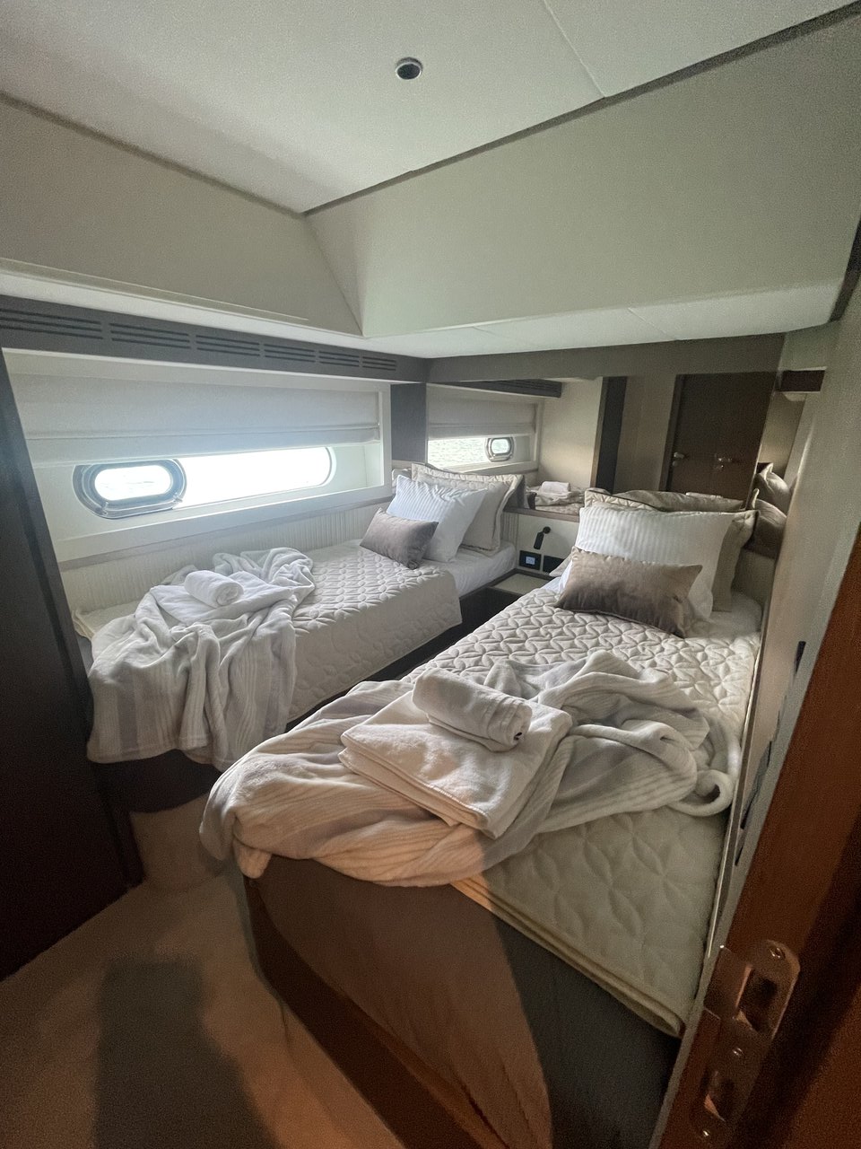 Azimut Magellano 66 — photo 49