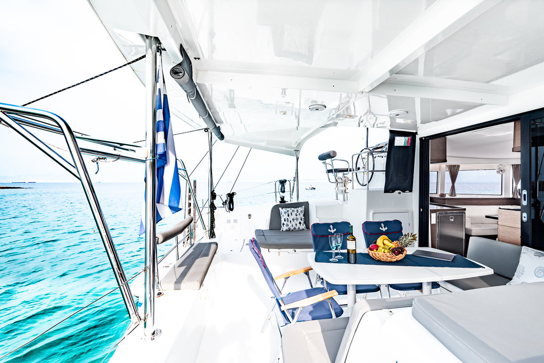Lagoon 42 - 4 + 2 cab. — photo 6