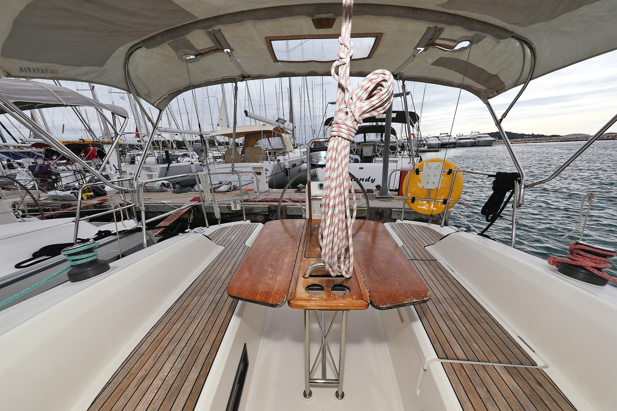 Bavaria Cruiser 33 — photo 8