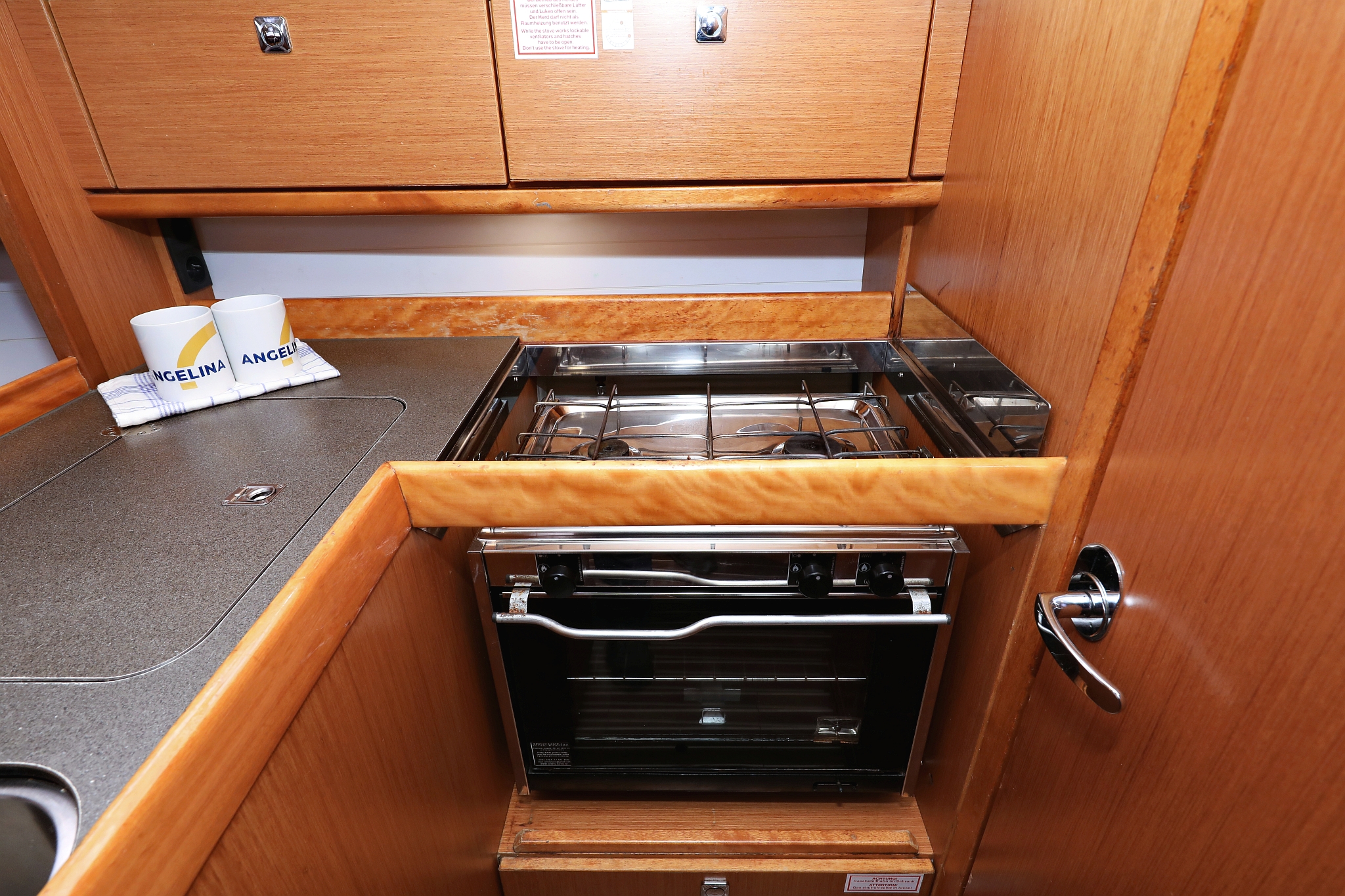 Bavaria Cruiser 33 — photo 31