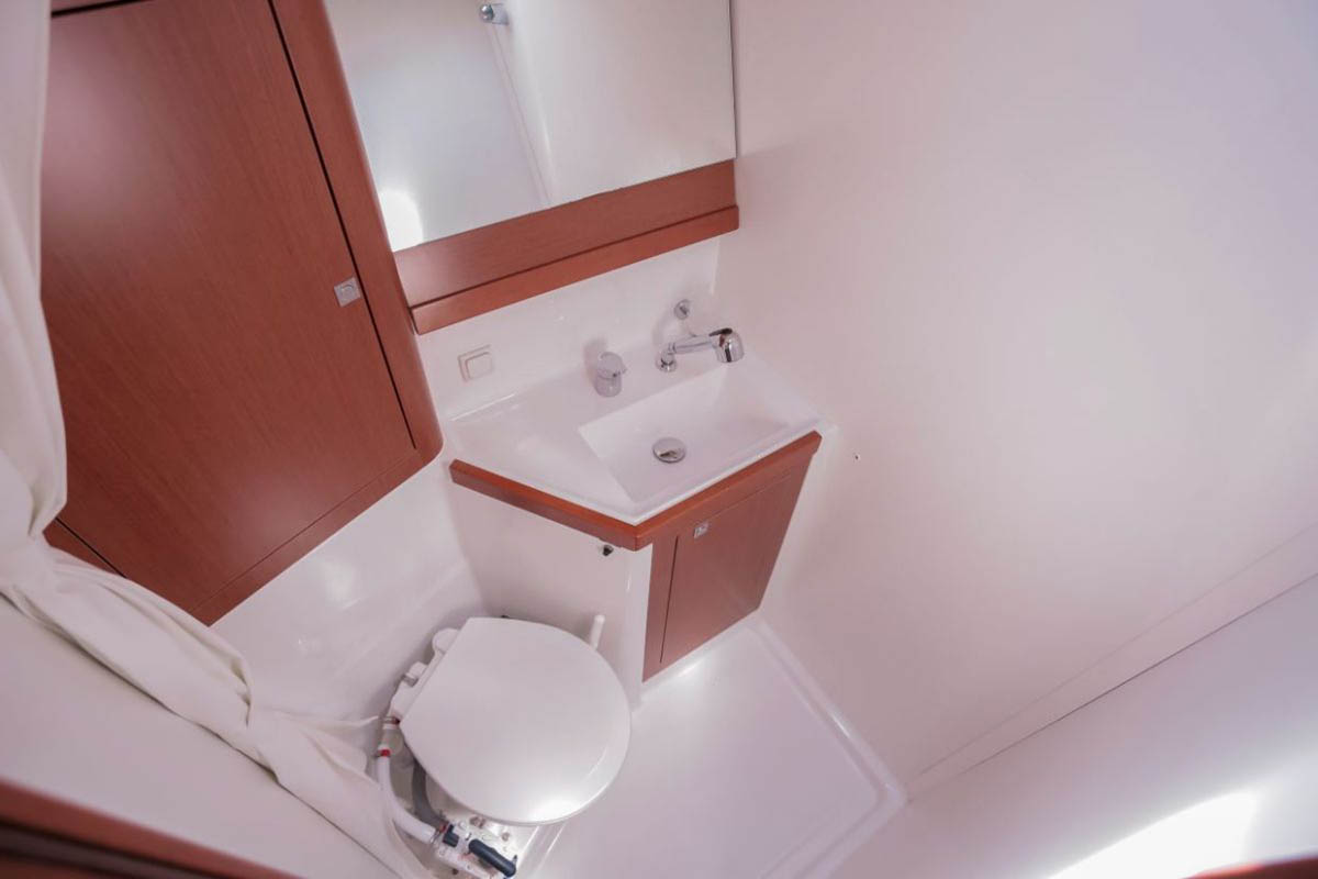 Oceanis 48 - 5 cab. — photo 18