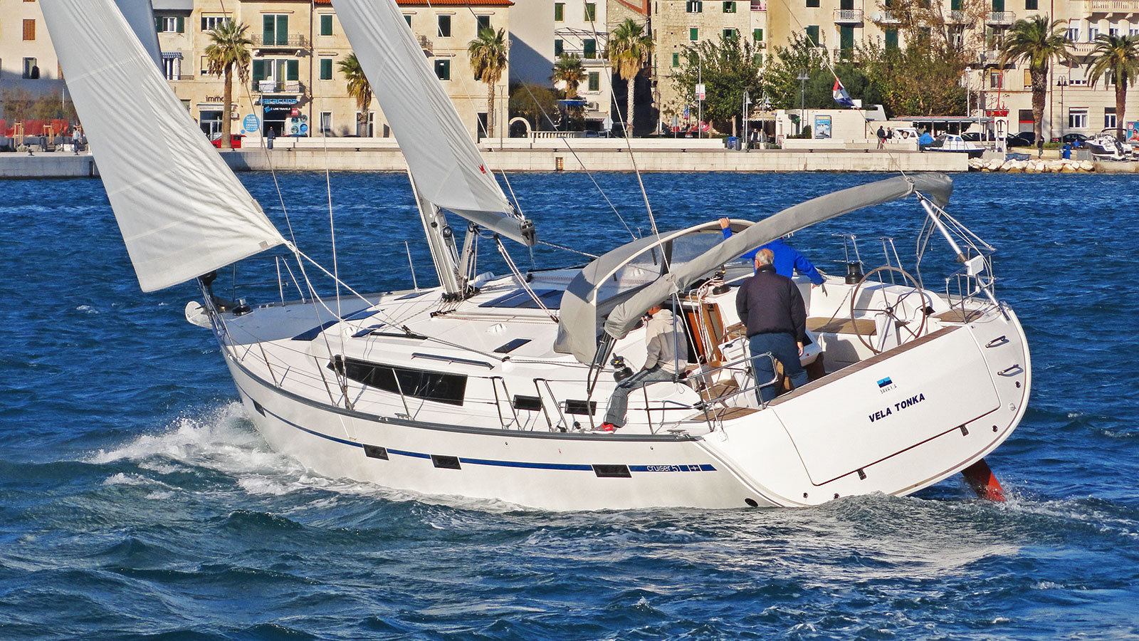Bavaria Cruiser 51 — photo 7