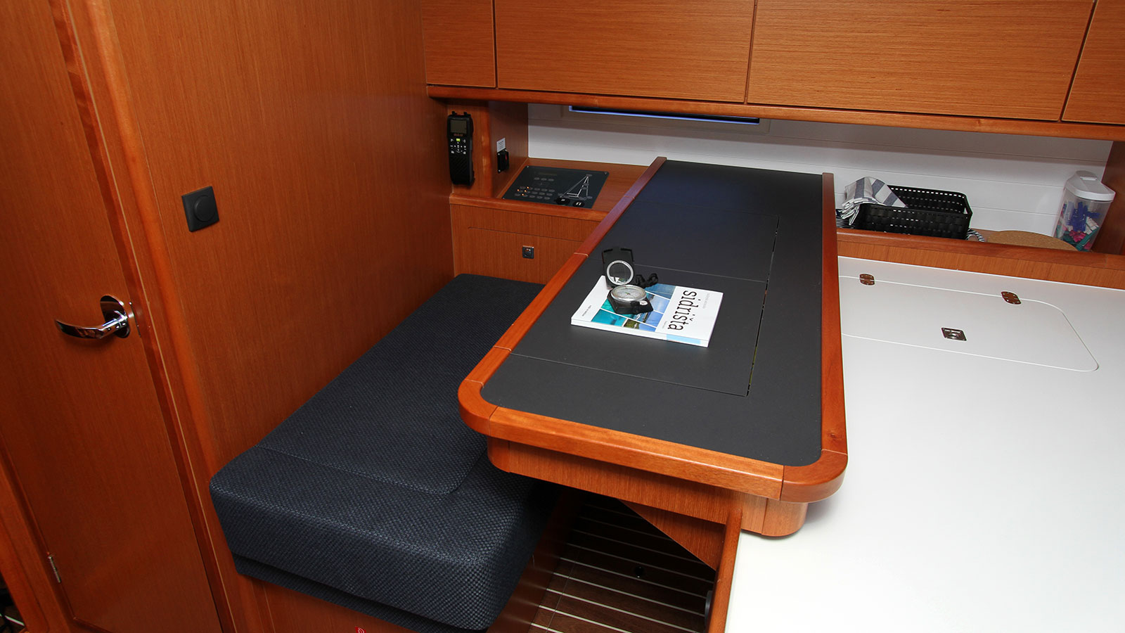 Bavaria Cruiser 51 — photo 15