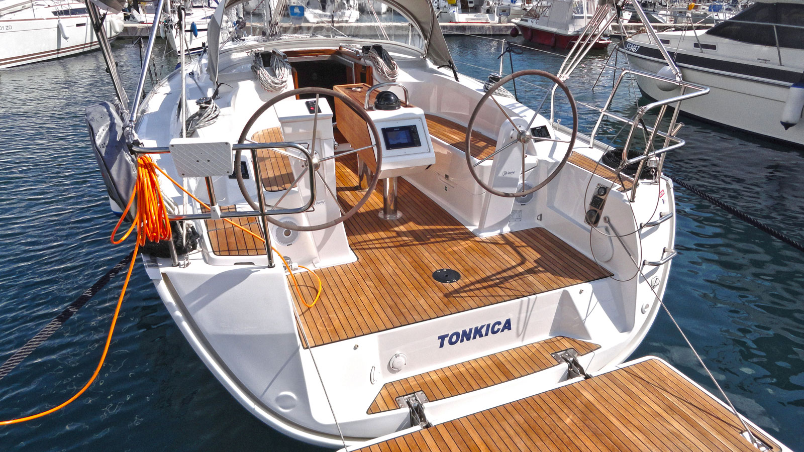 Bavaria Cruiser 34 — photo 1