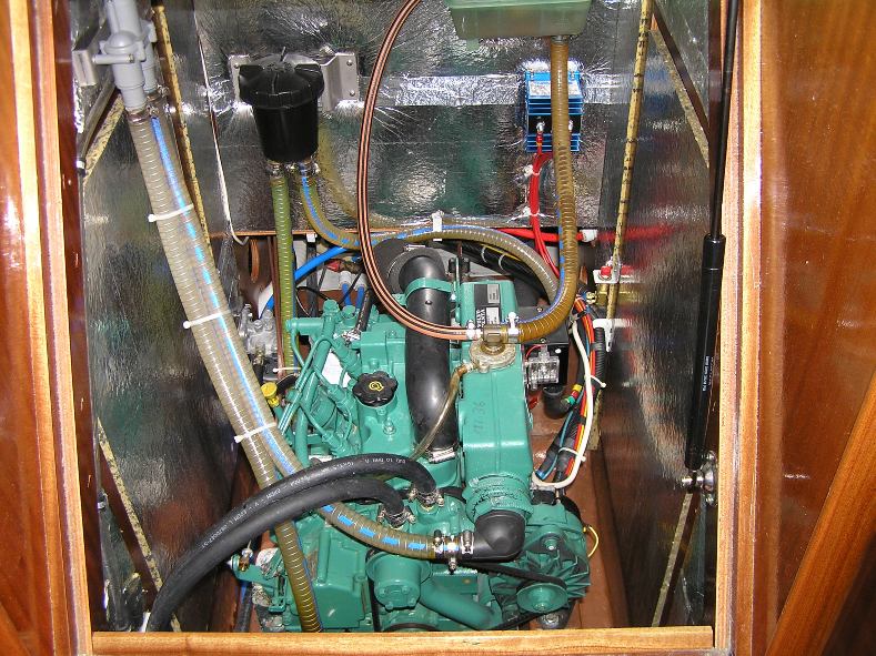 Bavaria 36 — photo 10