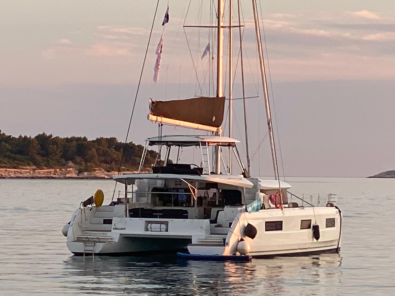 Lagoon 46 OW - 3 + 2 cab. — photo 4