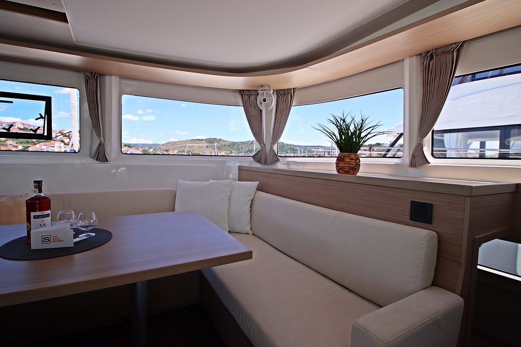Lagoon 46 OW - 3 + 2 cab. — photo 27