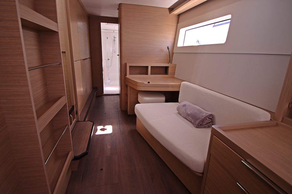 Lagoon 46 OW - 3 + 2 cab. — photo 37